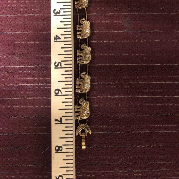 Vintage Elephant Bracelet - Picture 6 of 6